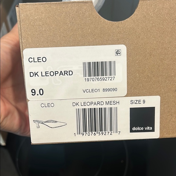 Dolce Vita Leopard Print kitten heels - Picture 4 of 4